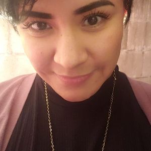 Meet your Posher, Danay